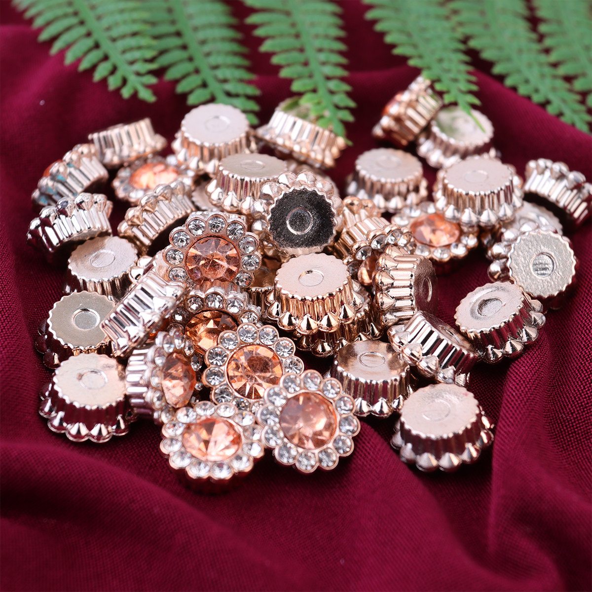 50 Stück Perlenblumen-Verzieru – Embellishment Glue Craft Bewertung und Preis